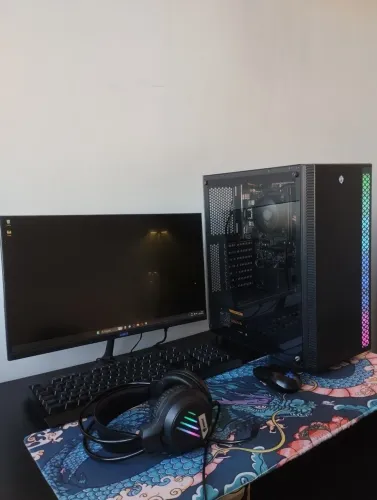 PC Gamer Completo Ryzen 5 4600G 16GB SSD + Monitor 75Hz