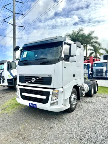 VOLVO FH 440 6x4 2010 ( SOMOS LOJA )