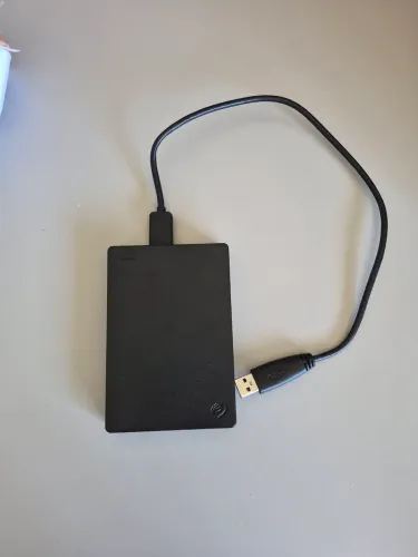 HD externo - Seagate 1tb de armazenamento