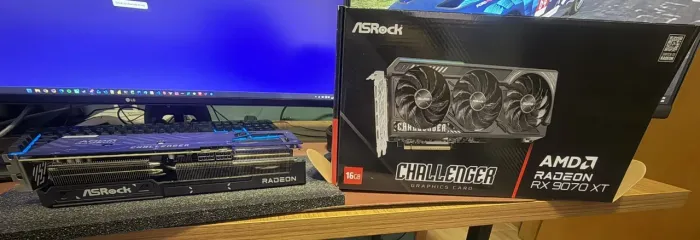 Placa de Vídeo AMD RX 9070 XT 16GB ASROCK Challenger