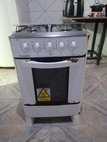 Vendo fogão 4 bocas 