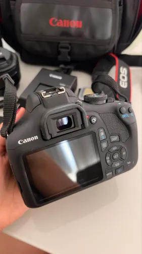 Câmera cânon rebel t7