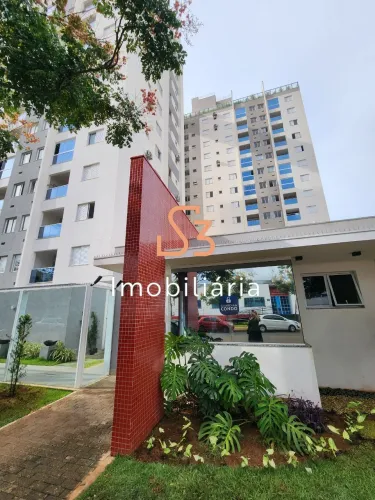Apartamento de 2 quartos com suíte e vaga na Granja Marileusa, Uberlândia-MG: sua nova mor