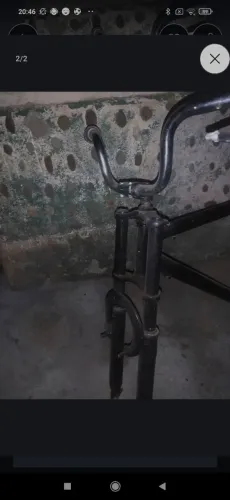 Vendo esse quadro de bicicleta com suspensão de 2 andar 