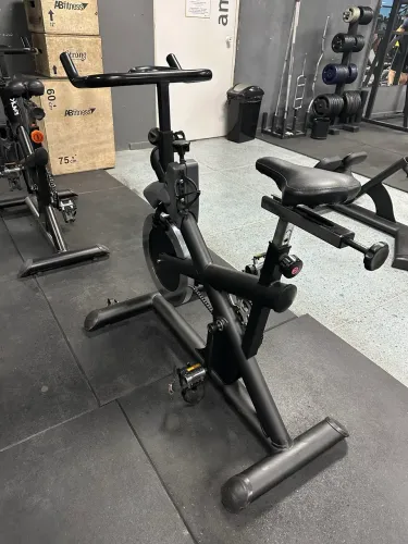 Bicicletas de spinning movement reformadas