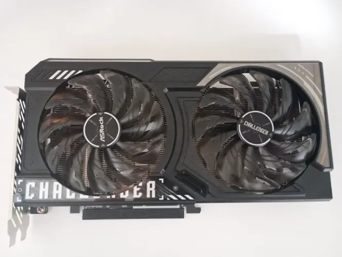 Placa de vídeo RX 9060 XT 16GB 