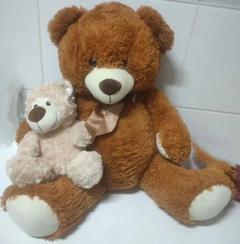 Urso de Pelúcia Gigante com Urso Menor (Lindo Presente / Perfeito Estado)