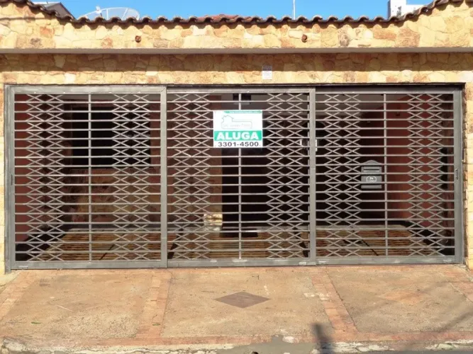 Casas - BAIRRO ALTO