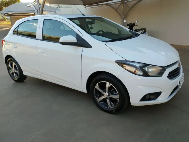 Chevrolet Onix Hatch LT 1.0 8V Flex Mec. 4P 2018