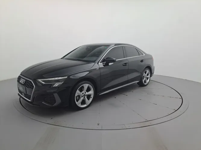 Audi A3 Sedan S-line 2.0 TFSI S-tronic 2024