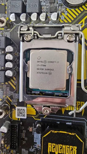 Kit Intel Core i7 7700, DDR4 16gb, Placa mãe H110 rede gigabit, cooler Deepcool