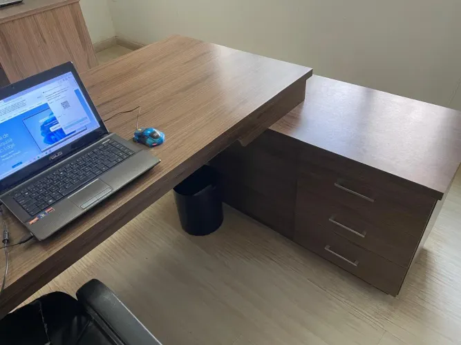 Mesa de escritório