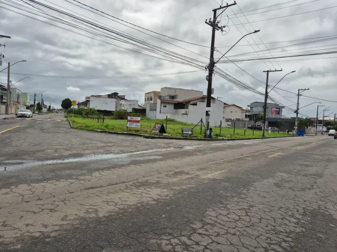 Locação de terreno Av. Braúna Colina de Laranjeiras