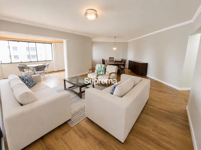 APARTAMENTO NO CENTRO, 3 DORMITORIOS, 189M²