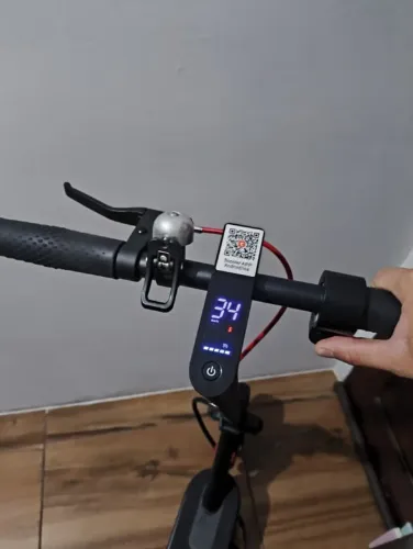 Patinete eletrico - Velocidade 35km/h 40km Autonomia.
