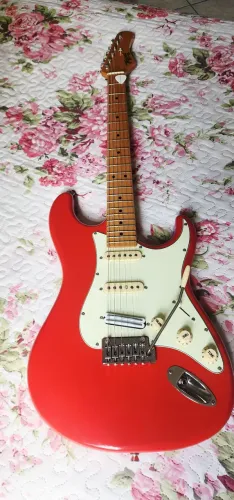 Guitarra Tagima New Classic 