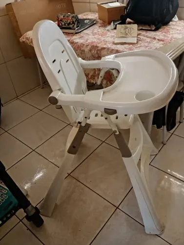 Cadeira de alimentação