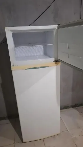 Geladeira consul biplex faço entrega