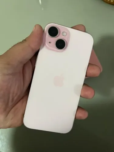 iPhone 15
