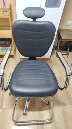 Cadeira de cabeleireiro reclinável