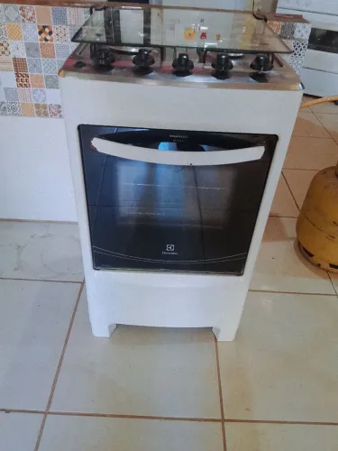 Vendo fogão funcionando perfeitamente 