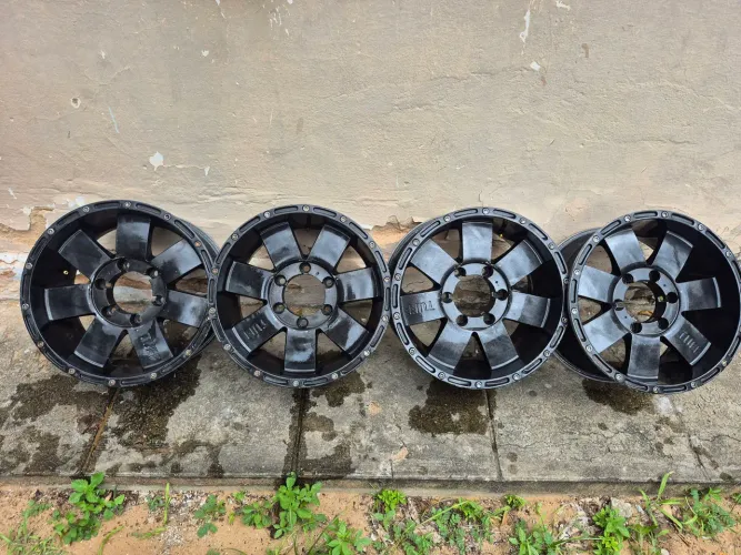 Rodas 16 caminhonete triton s10