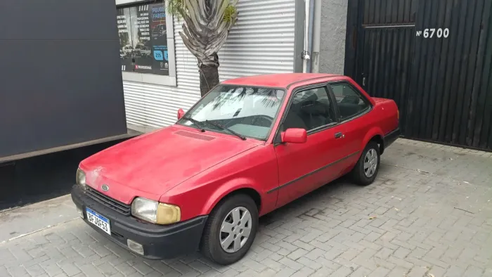 Ford Verona LX 1.8 (modelo Antigo) 1992
