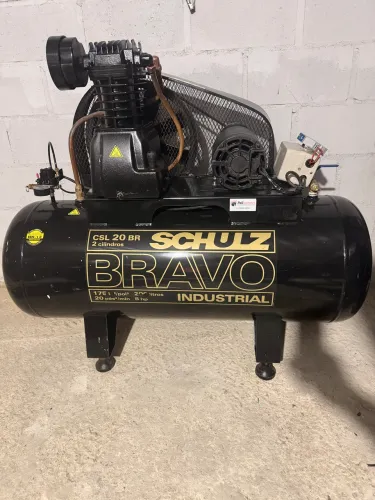 Compressor schulz 20 pés 200 litros
