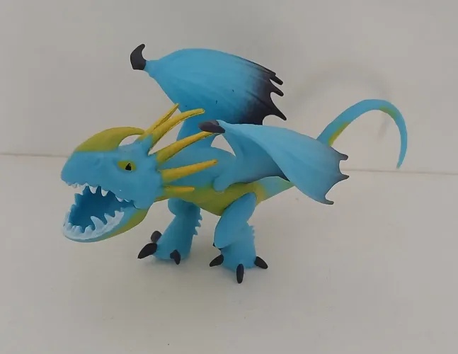 BONECO COMO TREINAR O SEU DRAGÃO TEMPESTADE AZUL