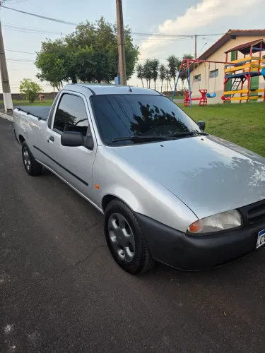 Ford Courier 1.3i/furgão 1999