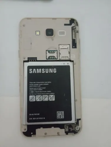 J7 neo (com defeito)