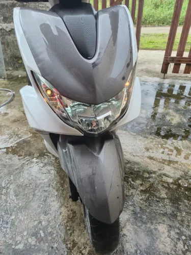 Yamaha Fluo 125 Automática