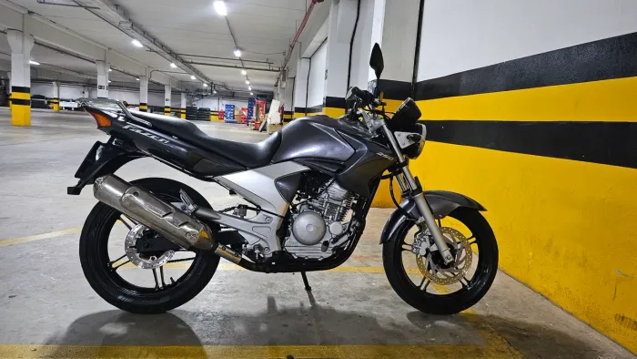 Fazer 250 2006