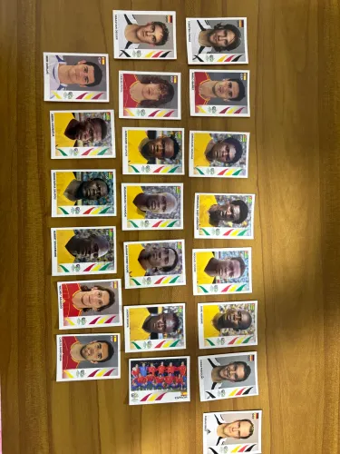 Lote figurinhas 2006