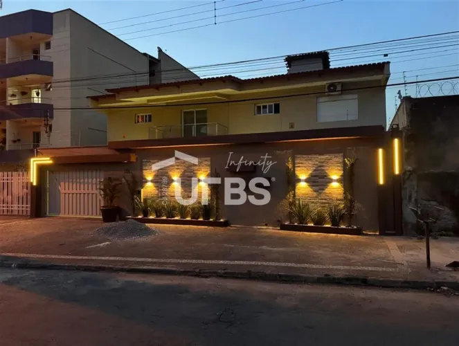 VENDE-SE Lindo Sobrado no Setor Leste Universitário, em Goiânia/GO.