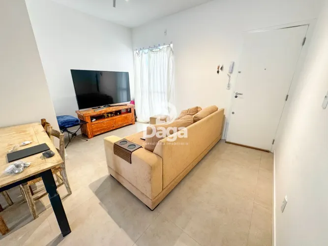 Apartamento 3 dormitórios, sendo 1 suite - Agronômica - Florianópolis/SC