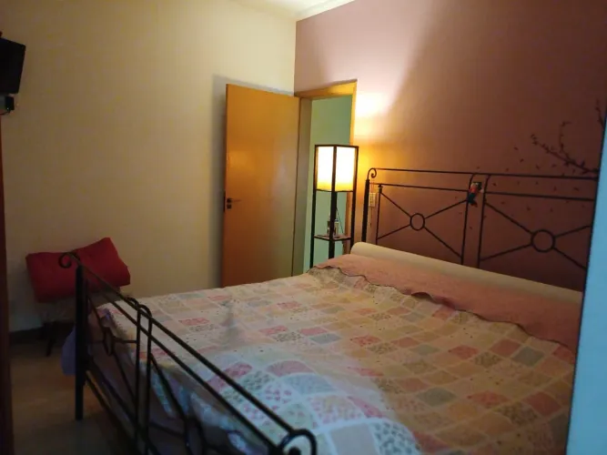 Cama ferrro com colchão super king