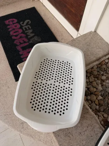 Caixa de areia para gatos três peças 