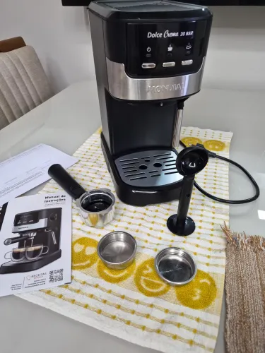 Cafeteira Espresso Dolce Crema 20 Bar