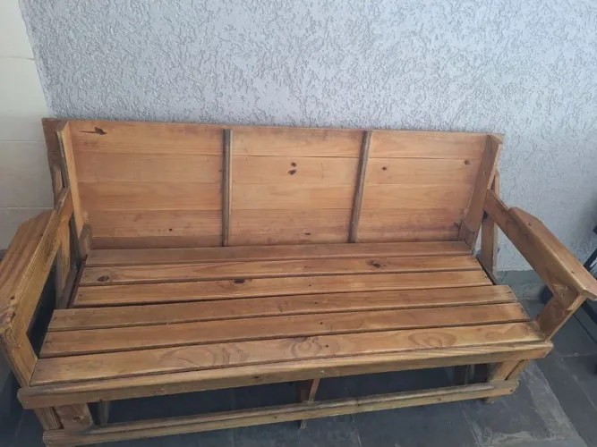 Mesa que vira banco