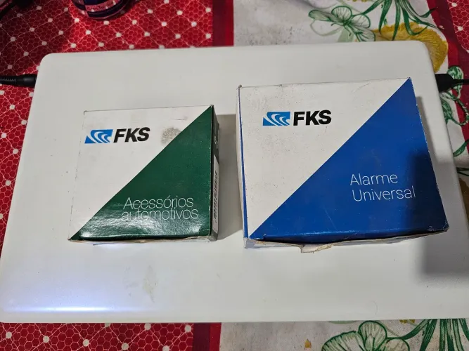 Alarme Automotivo FKS com módulo vidros