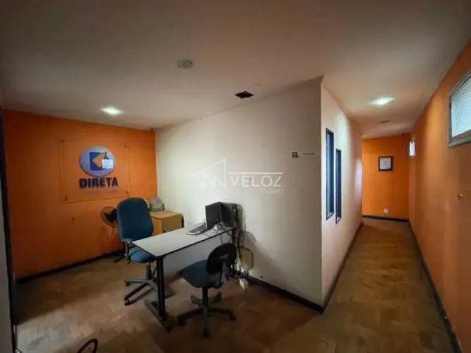 Apartamento : / Residencial / Centro