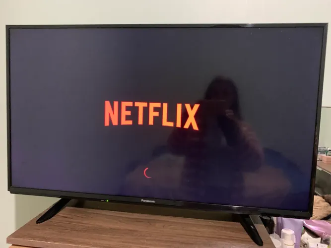 Vendo TV Smart Panasonic 40 ótimo estado 