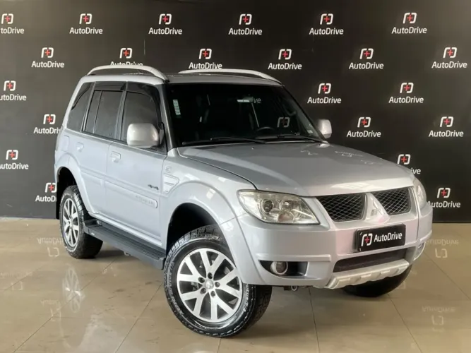 Mitsubishi Pajero TR4 2.0/ 2.0 Flex 16V 4X4 Aut. 2014