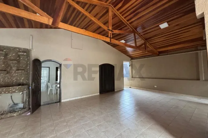 Casa Comercial p/ Locação na Av. Sapopemba - SP