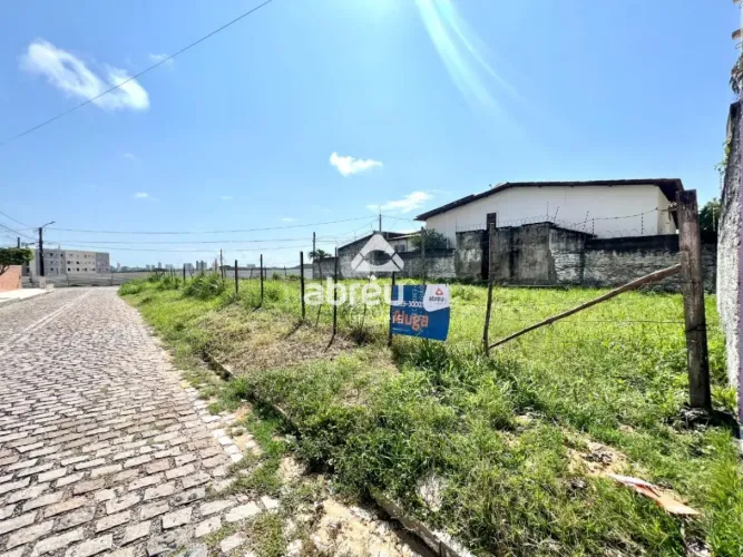 Terreno Comercial para aluguel em Parnamirim