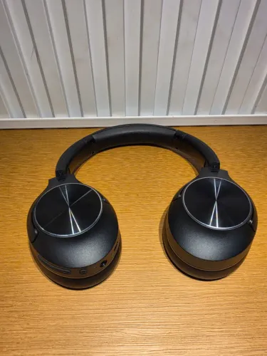 Fone bluetooth Amet Sound com cancelamento de ruido