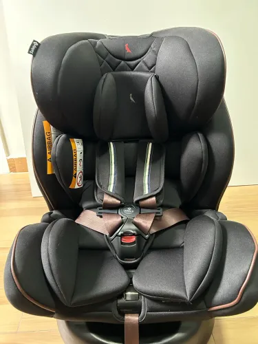 Cadeirinha de carro Multifix da reserva 