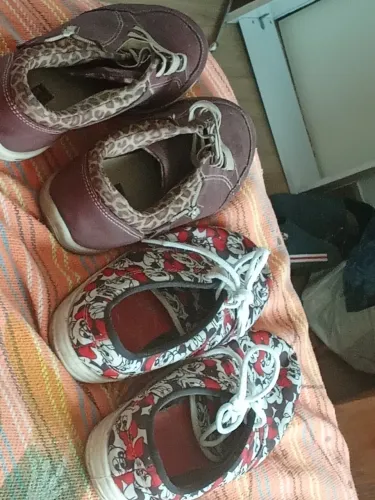 Sapatos femininos lindos