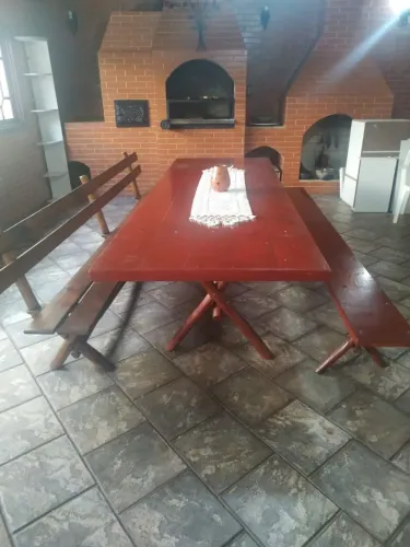 Mesa de madeira + banco de madeira